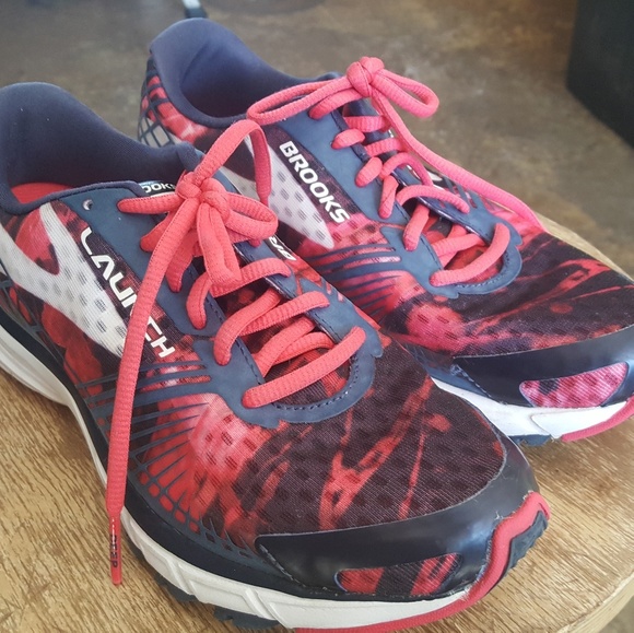 brooks launch 3 sizing